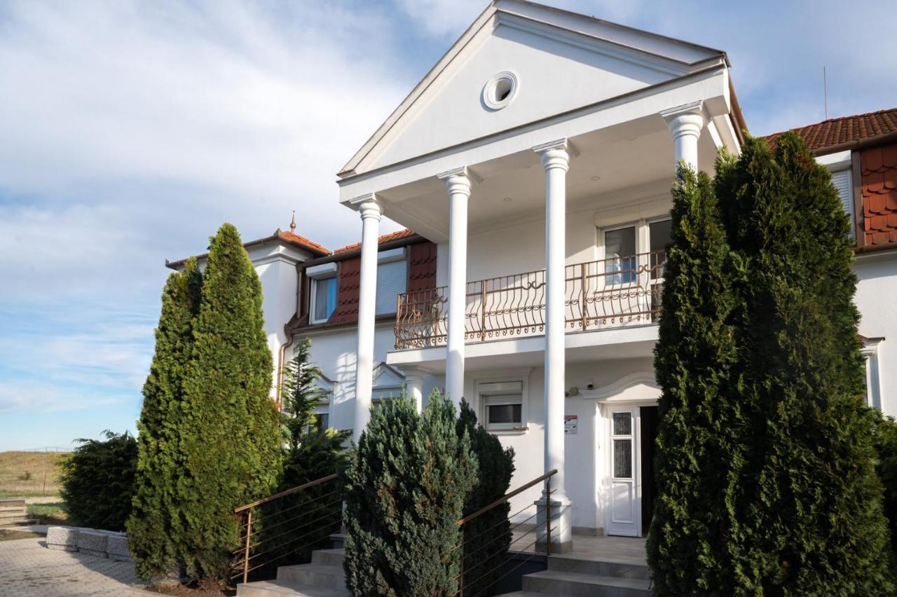 Villa Lilith Smart Fertőrákos Exteriér fotografie